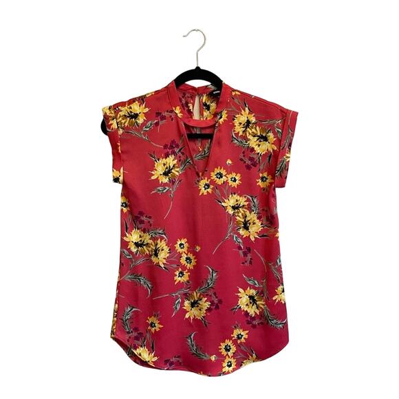 Express XXS short sleeve turtleneck floral blouse cut out - Picture 1 of 7